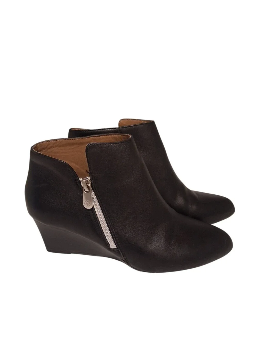 Adrienne Vittadini Black Leather 2
